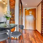 Lola Apartment
