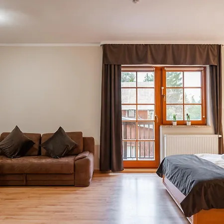 Lola Apartament *