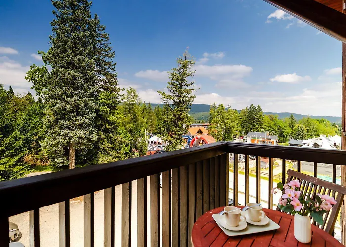 Lola * Шклярска-Поремба