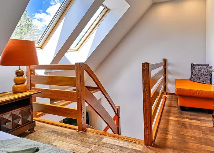 Lola Апартаменты