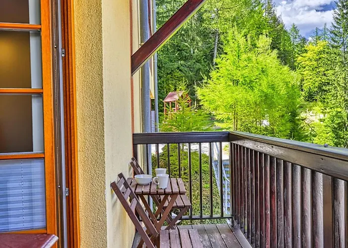 Lola * Шклярска-Поремба