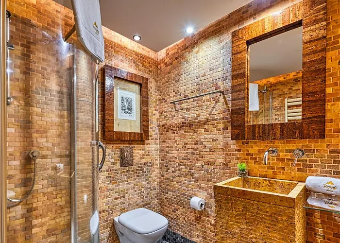 Lola Апартаменты