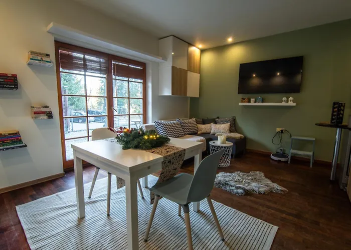 Lola Апартаменты