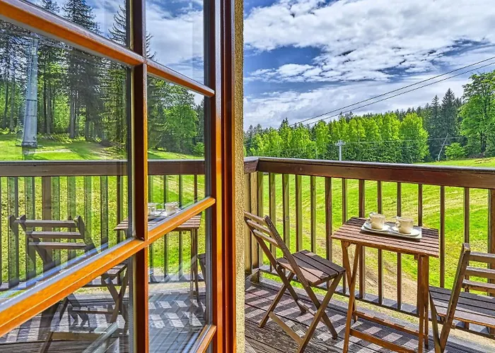 Lola Шклярска-Поремба