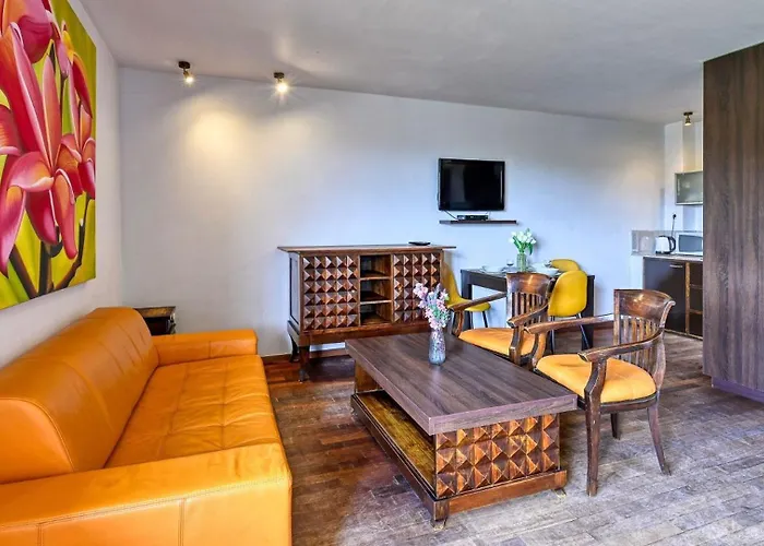 Апартаменты Lola